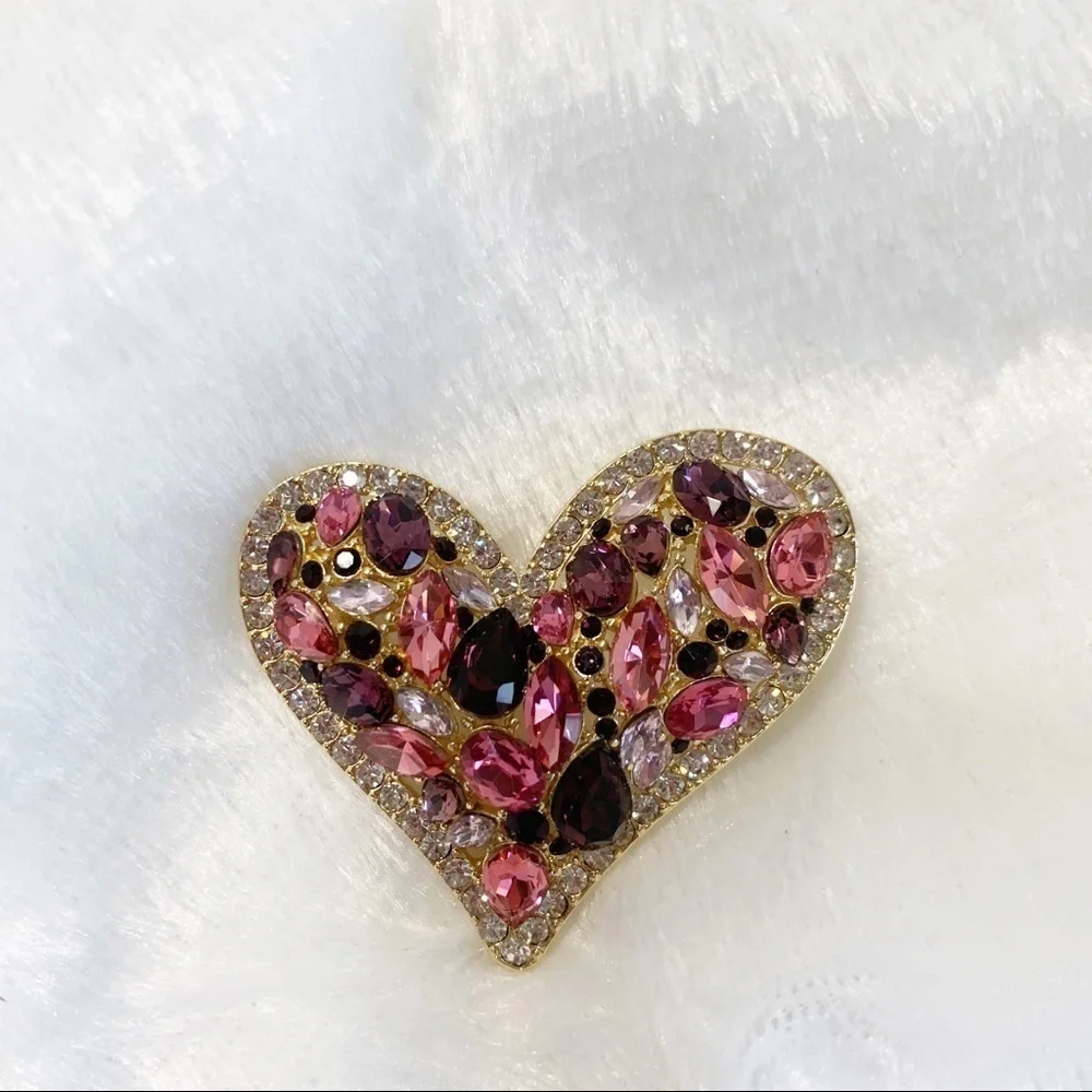 Charter Club heart shaped brooch gold and jewel